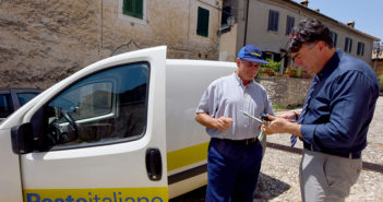 Poste Italiane delivering every day and every night