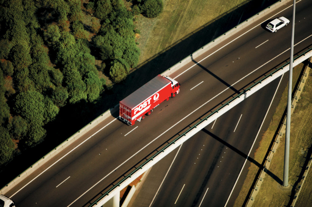 Chair of the board of Australia Post to step down