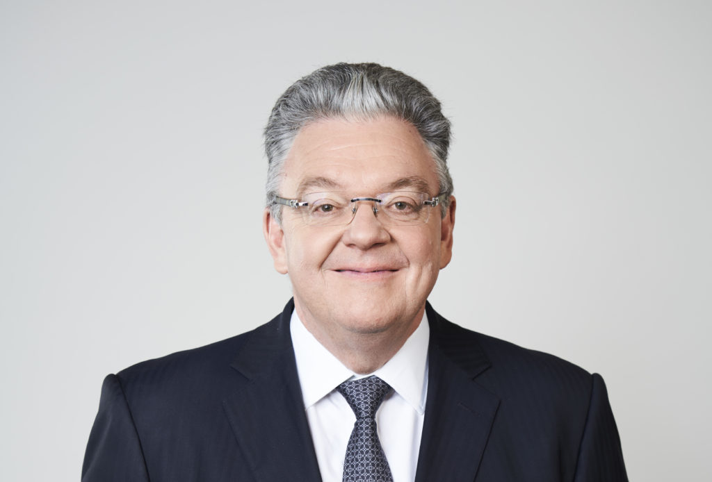 John Pearson appointed CEO of DHL Express