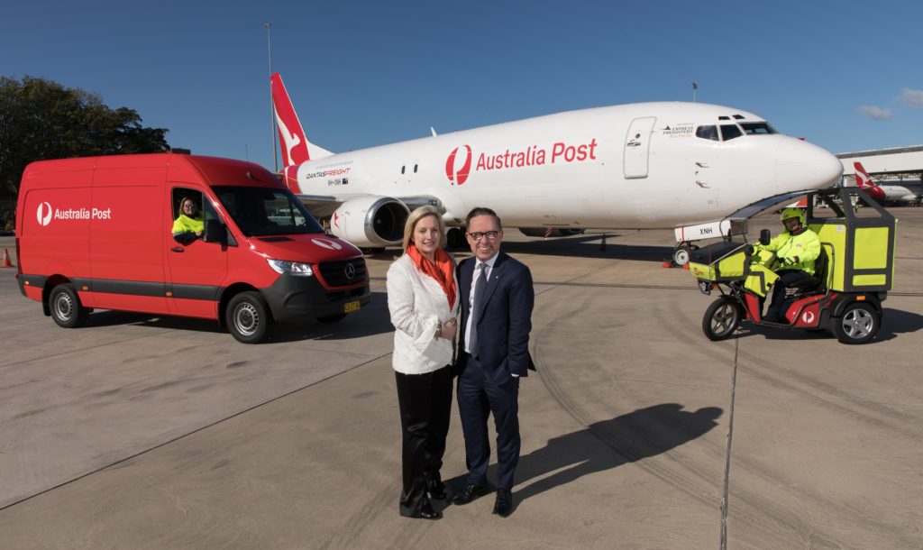 Australia Post and Qantas Freight renew agreement to support e-commerce growth
