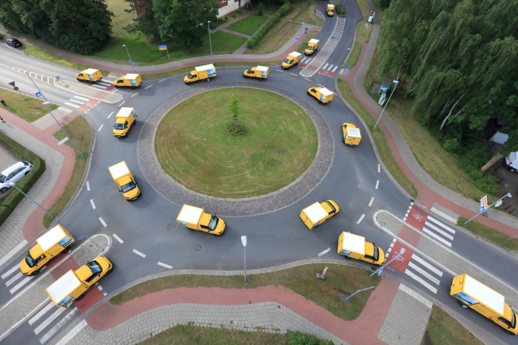 DHL celebrates 10,000th StreetScooter in operation