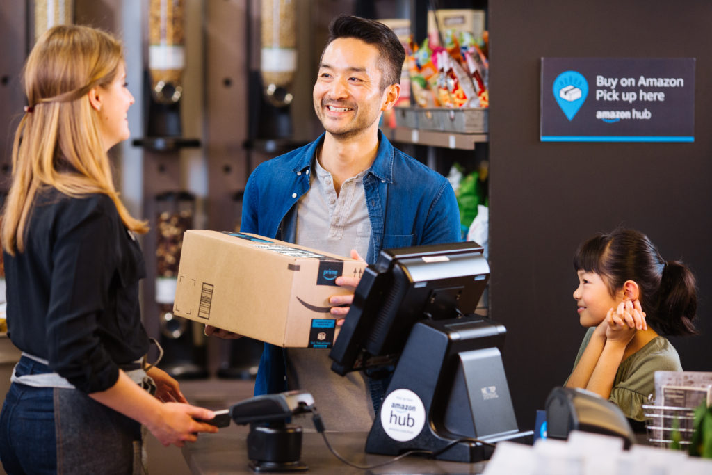 Amazon expands its free package pickup service in the US Parcel and