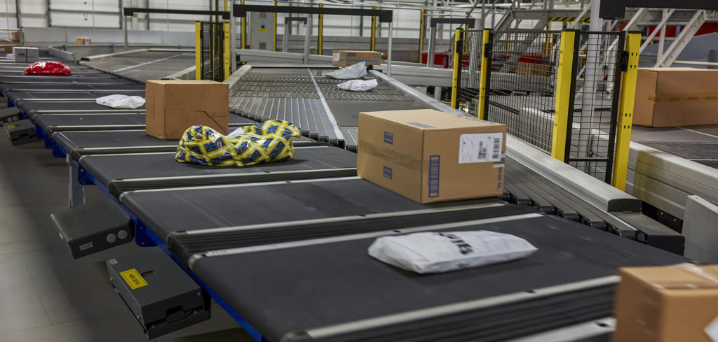 Fully automated parcel hub for the UK - Parcel and Postal Technology ...