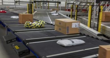 Fully automated parcel hub for the UK