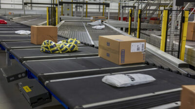 Royal Mail to handle peak demand with 10 new parcel conveyors