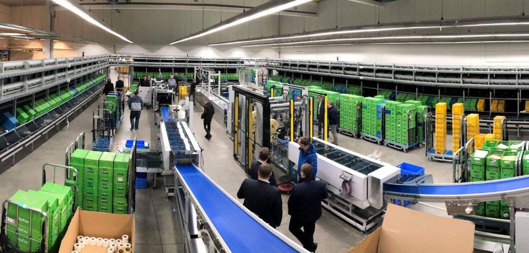 New-generation hybrid system simplifies the sorting process - Parcel ...