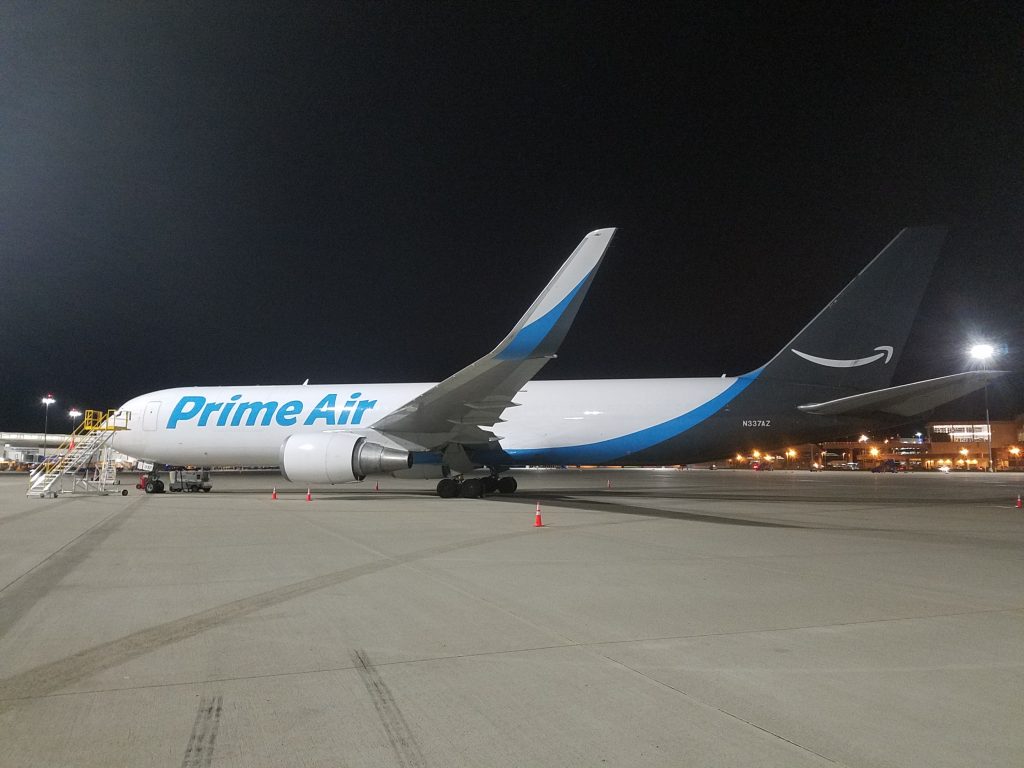 Amazon expands air cargo fleet with new Boeing aircraft Parcel and