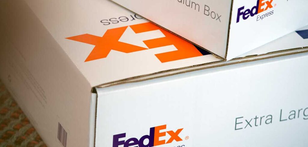 FedEx selects KPMG for IOSS