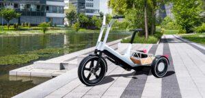 BMW unveils last-mile electric cargo bike concept