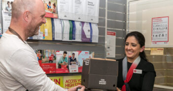 Post Office creates Christmas loyalty scheme for Drop & Go service