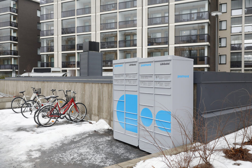 PostNord begins rollout of outdoor parcel locker network in Finland