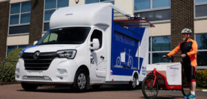 Renault Trucks unveils multimodal electric delivery vehicle concept