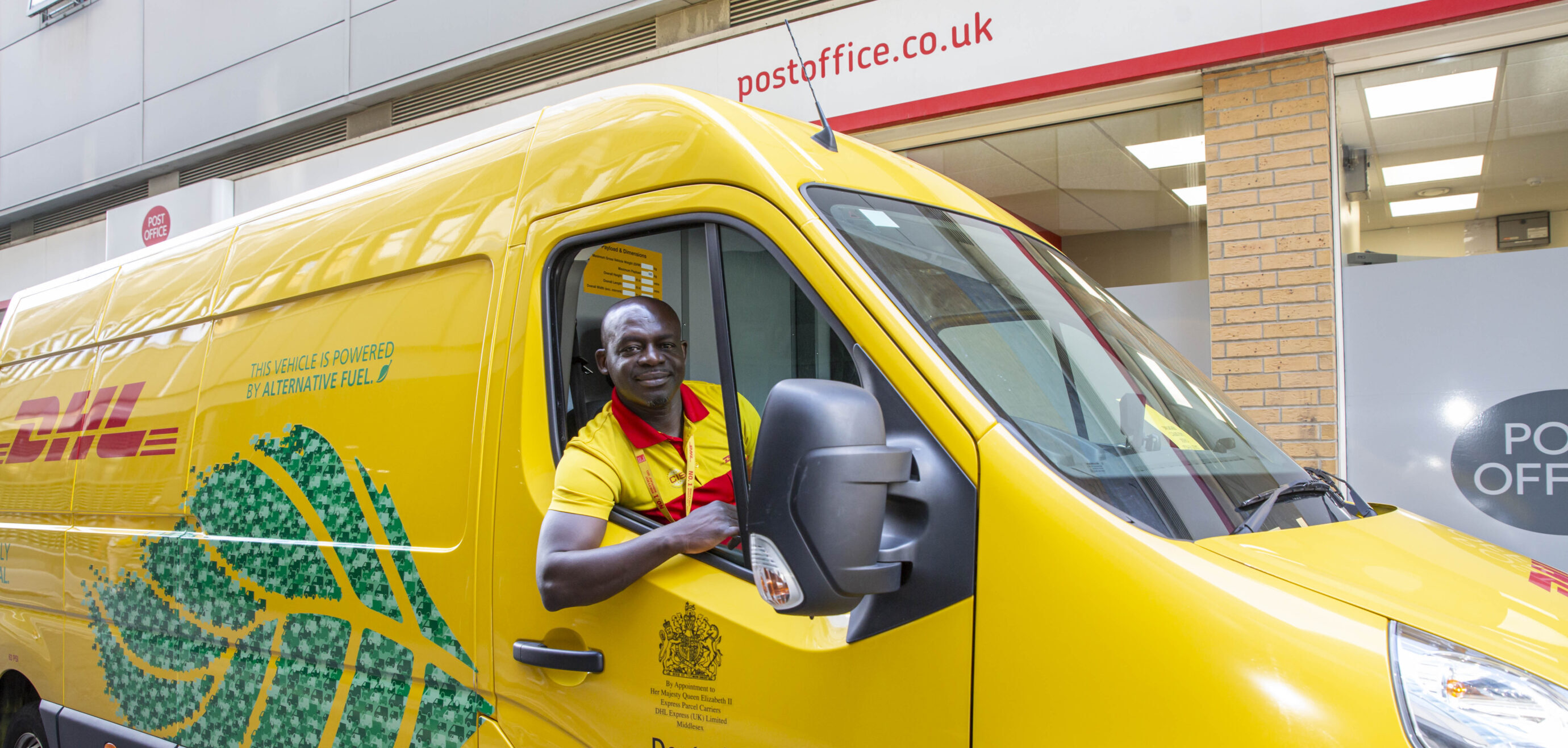 Están familiarizados hacer clic lila Post Office partners with DHL Express to provide click-and-collect service  - Parcel and Postal Technology International