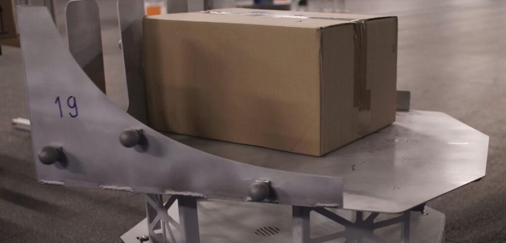 DPD Germany tests swarm robots