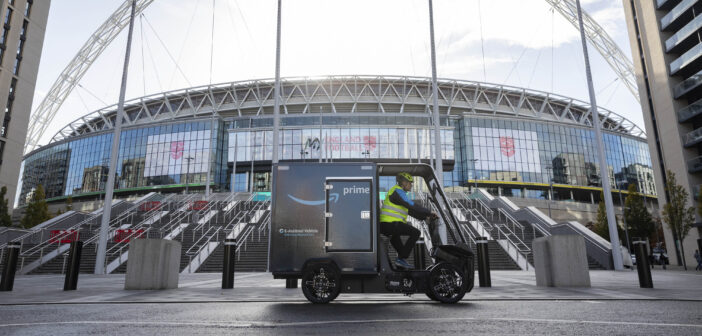 Amazon expands e-cargo bike deliveries with hubs in London and Manchester