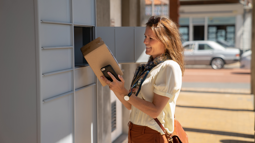 SwipBox introduces leasing of Infinity parcel lockers