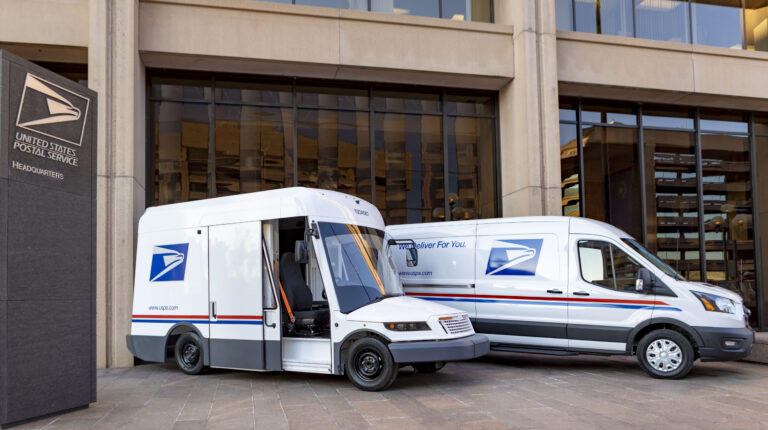 USPS awards contracts for 9,000 battery-electric vehicles USPS fleet of electric next-generation delivery vehicles - prototype NGDV can be seen in the foreground
