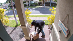 Addressing the issue of parcel theft