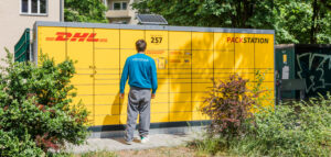 Vonovia and Deutsche Post DHL partner to roll out more packing stations