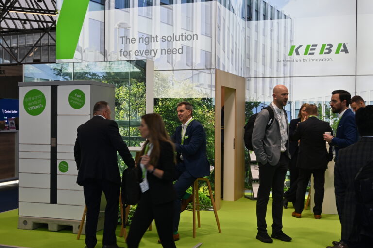 EXPO NEWS | DAY 2: Keba showcases its parcel locker and integrated software