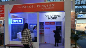 EXPO NEWS | DAY 1: Parcel Pending by Quadient live-demos all-in-one locker solution