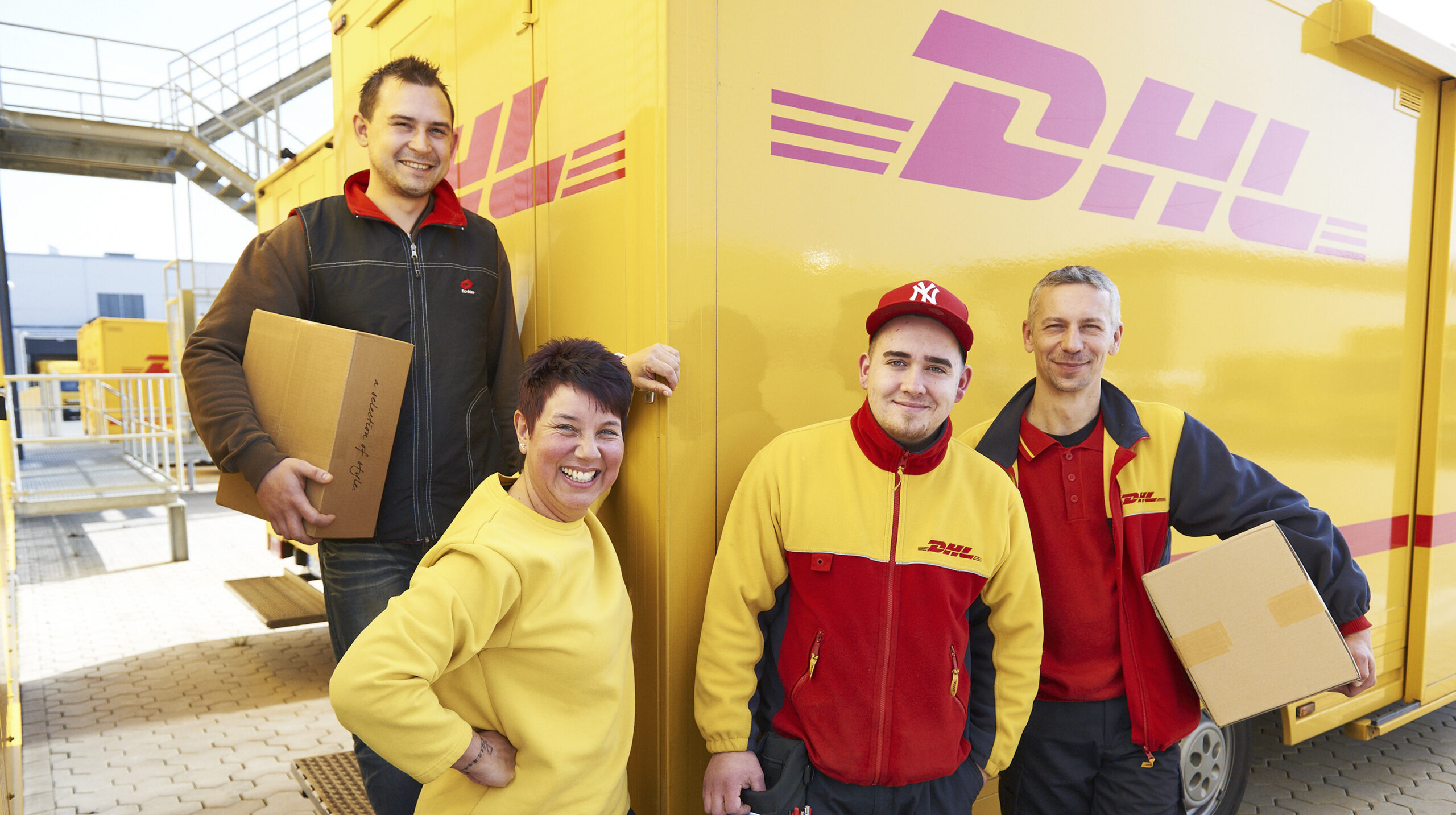 Dhl sales uniform jacket