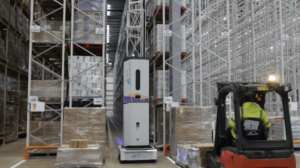 Iron Mountain implements Dexory AI and robotic solution into UK warehouses