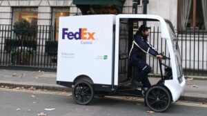 FedEx Express rolls out new e-cargo bikes in London