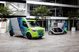 Mercedes-Benz evolves Sustaineer sustainable last-mile delivery solution