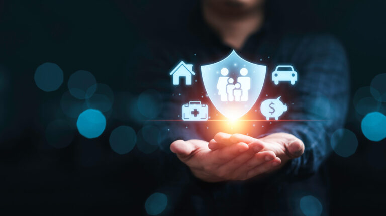 UPU and AXA join forces to provide insurance through postal networks