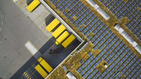 Austrian Post to increase renewable energy supply to 20% by end of year Austrian Post's first photovoltaic system was put into operation on the roof of the Vienna Letter Logistics Center.