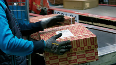 PostNord boosts income thanks to parcel volume growth