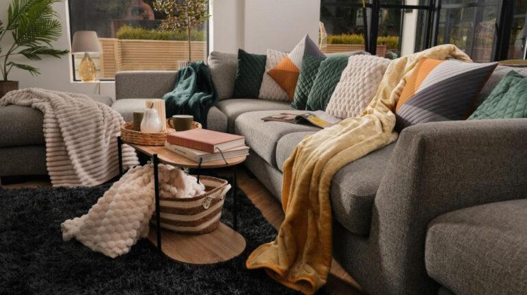 DHL Supply Chain to support OHS business expansion Living room with soft furnishings