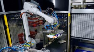 FedEx improves operational processes with AI-powered robotic sorting arm