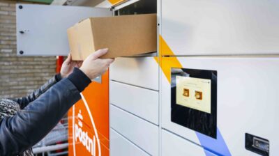 Hoogvliet installs PostNL parcel machines at stores in the Netherlands