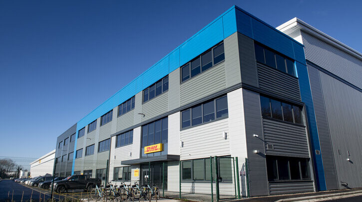 DHL to invest £550m to support UK e-commerce and healthcare logistics growth