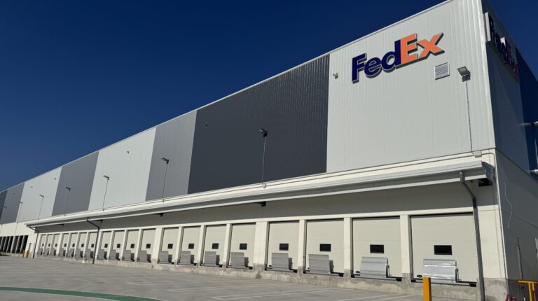 FedEx opens state-of-the-art logistics facility in Bilbao FedEx open state-of-the-art logistics facility in Bilbao.