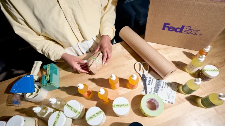 FedEx offers faster delivery with launch of Fedex SameDay Local FedEx offers faster delivery with launch of Fedex SameDay Local.