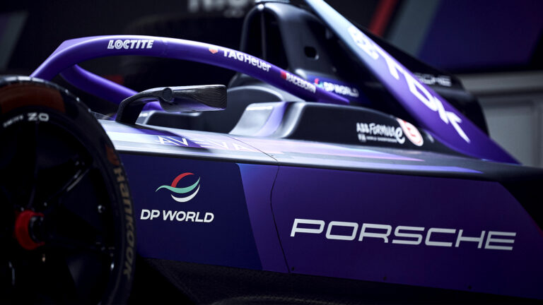 DP World named logistics provider for Porsche Motorsport.