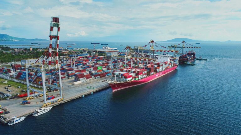 DP World supports new Japan–Philippines service for housing materials shipments.