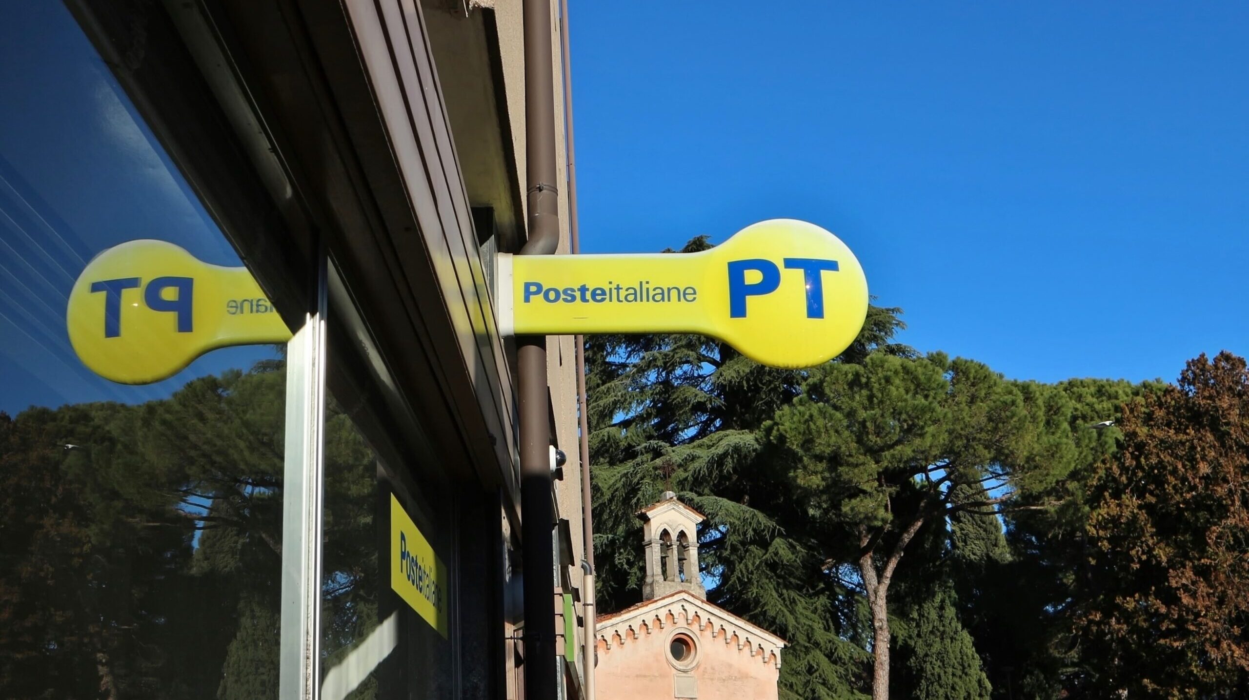 Poste Italiane reports revenue and profit growth in Q1 2026