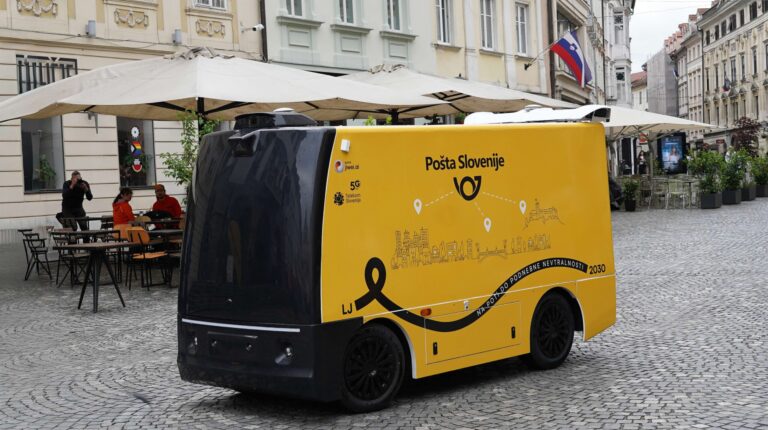 Pošta Slovenije and Ljubljana launch autonomous last-mile delivery trial Pošta Slovenije and Ljubljana launch robotic last-mile delivery trial.